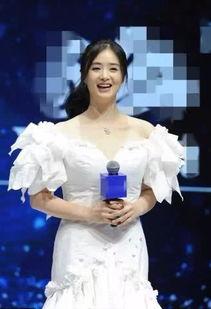 肩膀宽的女明星,盘点那些肩部线条鲜明的女明星风采