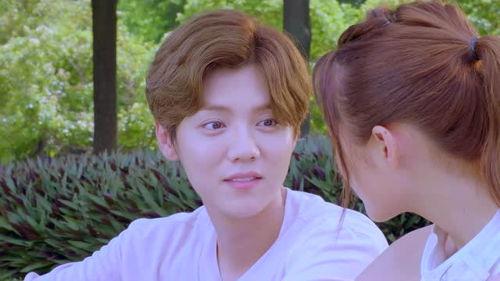 甜美暴击免费观看24,青春热血燃情来袭！