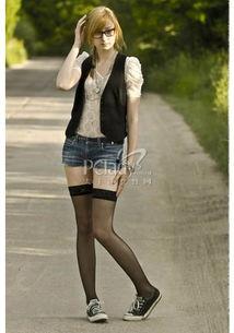 飘香伊人丝袜批发,时尚潮流的丝袜王国