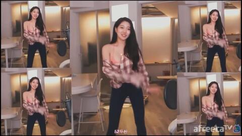 女主播开裆丝袜热舞,女主播开裆丝袜惊艳全场