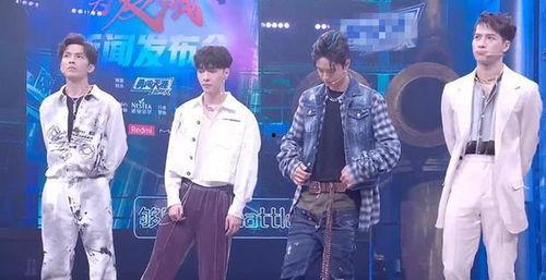 明星看街舞3,明星舞者闪耀舞台，舞动青春风采