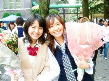 日本明星 校服,校服时尚潮流解析